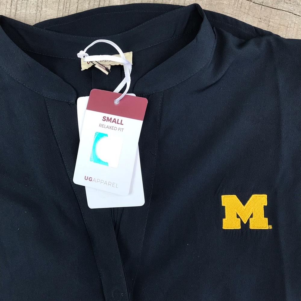 Embroidered University of Michigan Crepe Blouse S